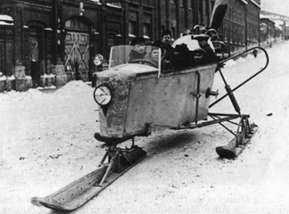 Illustration for article titled Conquer The Snowpocalypse With A Propeller-Powered Sled